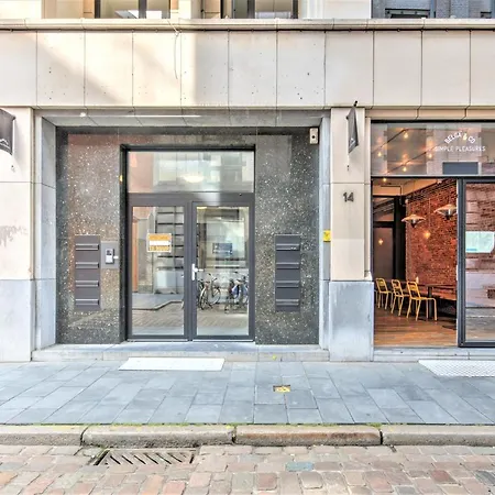 Spacious In The Heart Of Appartamento Anversa